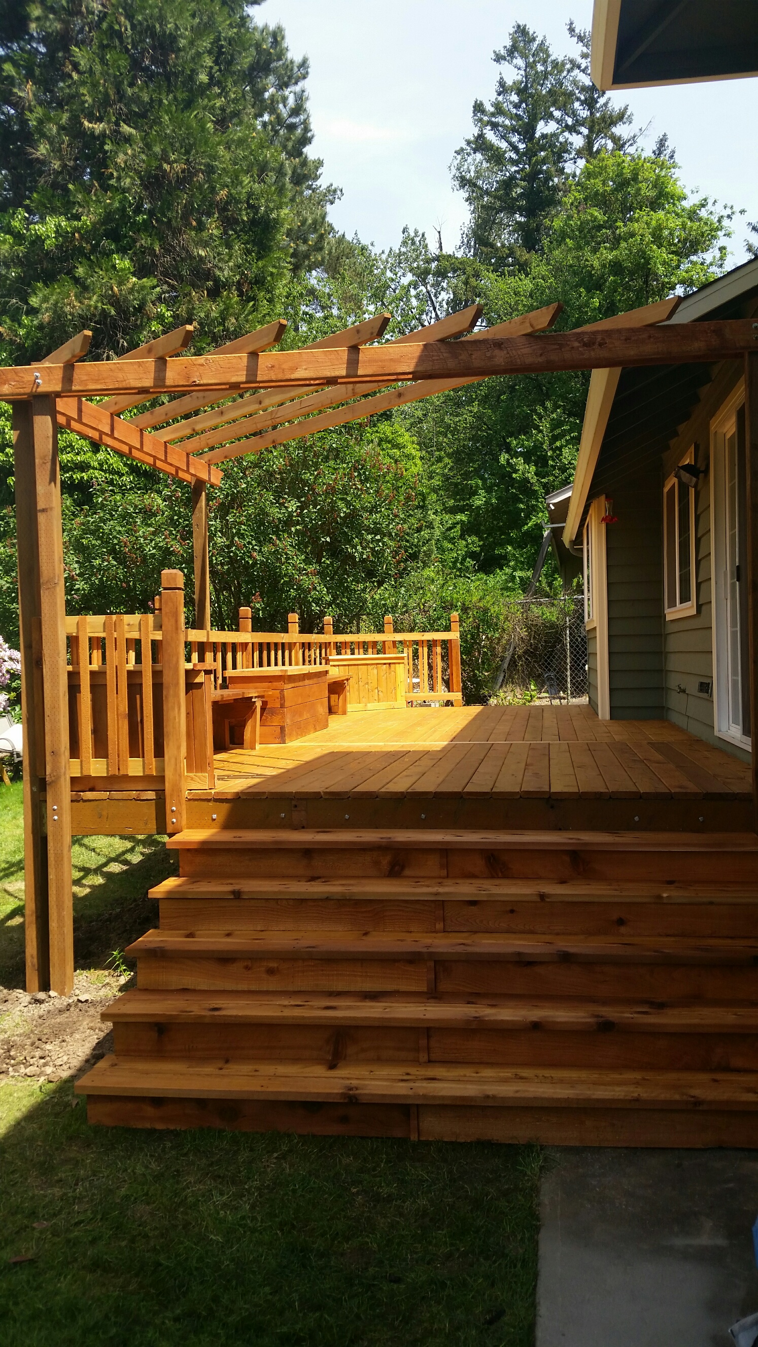 Cedar Deck - Cascade Home Enhancement LLC