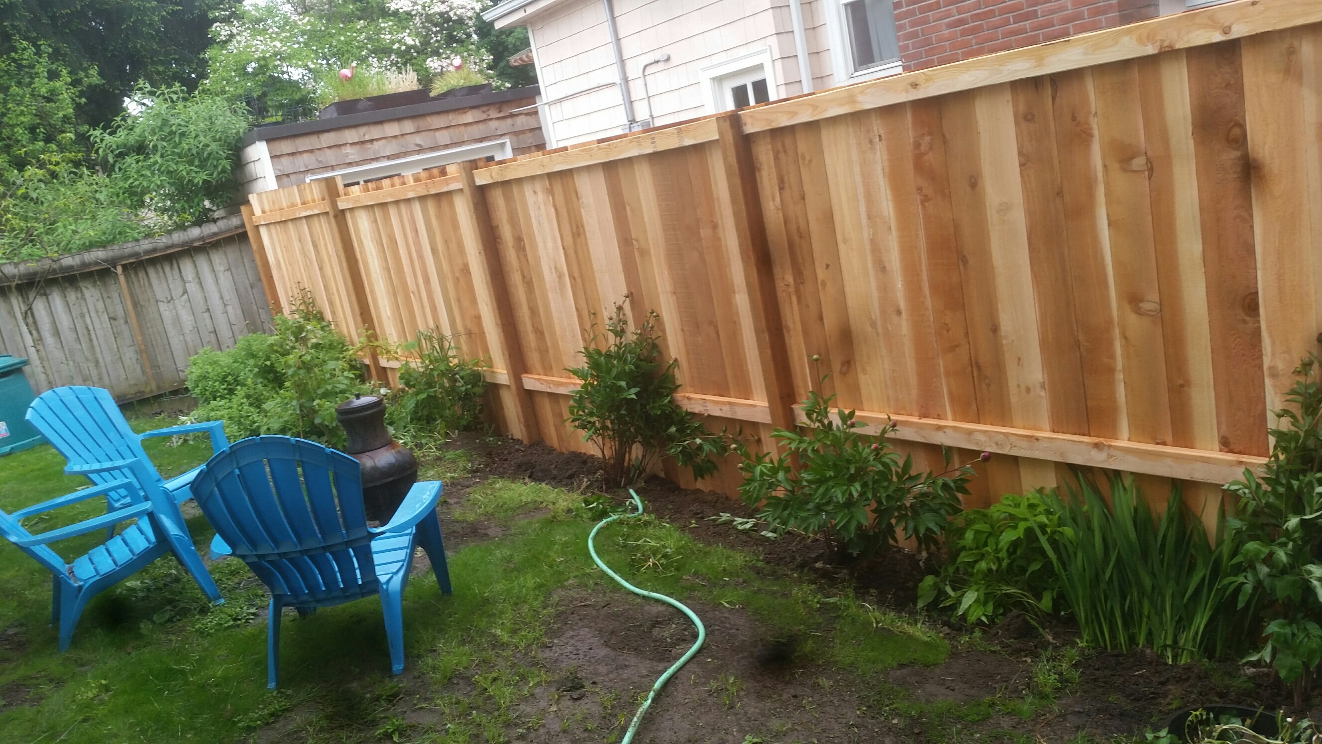 Cedar Fencing - Simple Privacy - Cascade Home Enhancement LLC