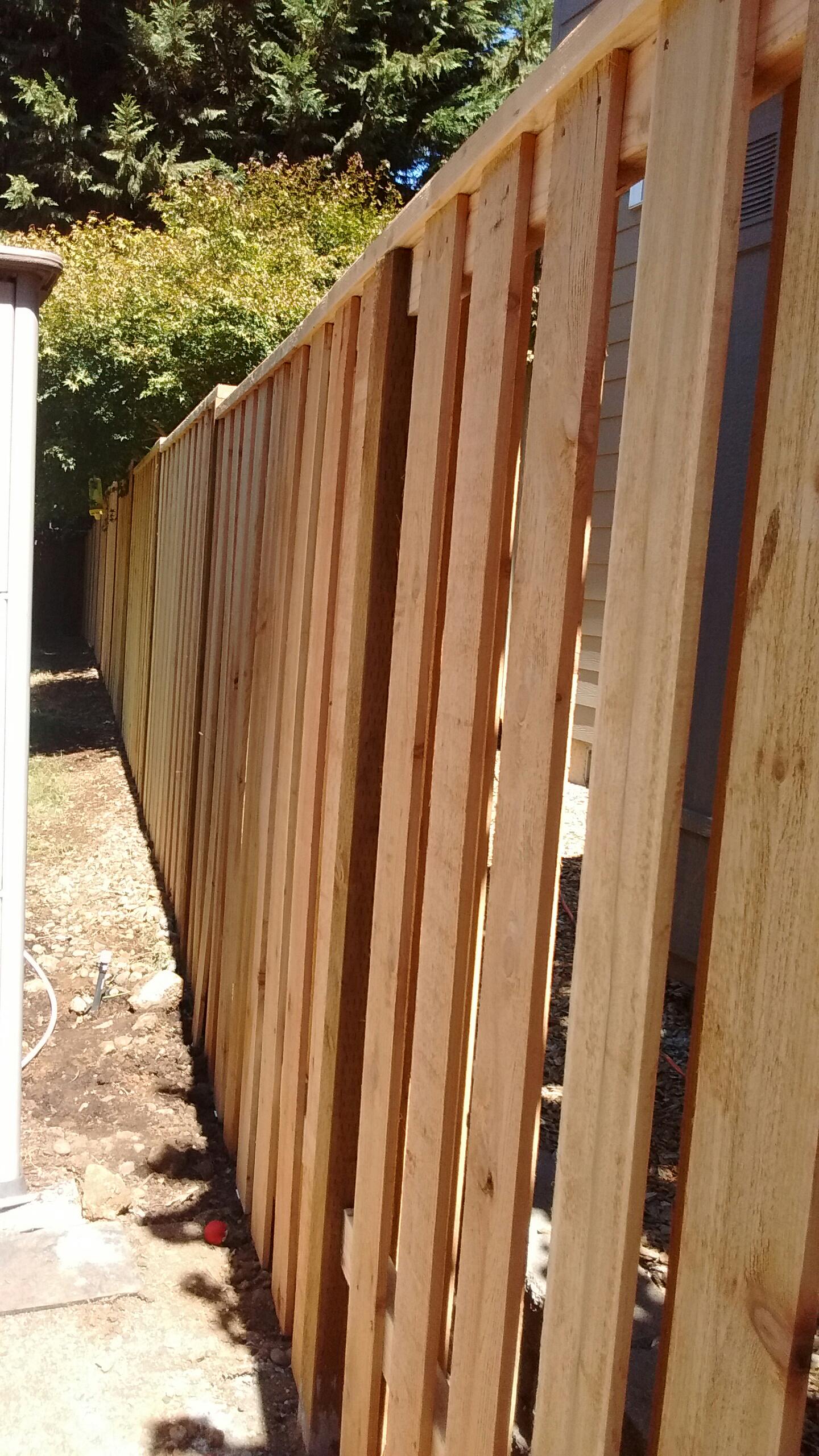 Cedar Fencing - Good Neighbor with Top Rail - Cascade Home Enhancement LLC