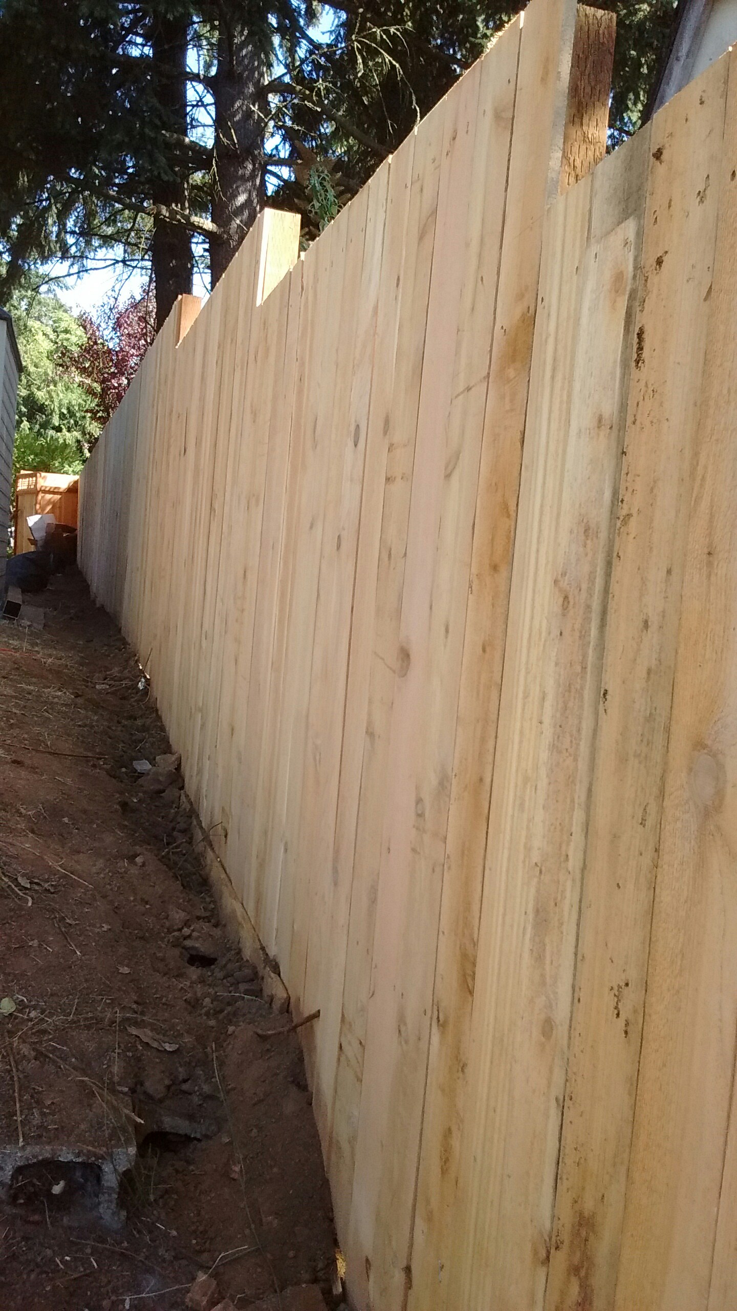 Cedar Fencing - Simple Privacy - Cascade Home Enhancement LLC